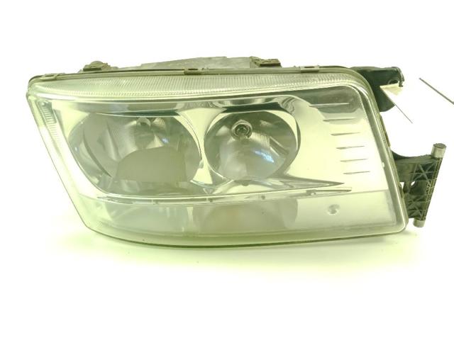 Luz direita 7C1941006 MAN
