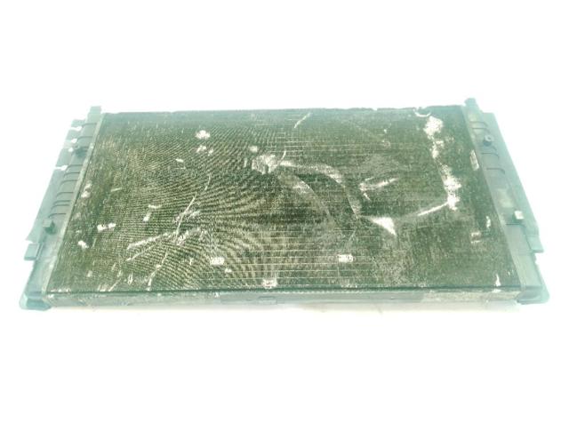 Radiador de esfriamento de motor 7D0121253 VAG