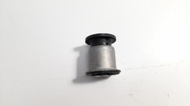 Bloco silencioso dianteiro do braço oscilante inferior 7D0407183 VAG