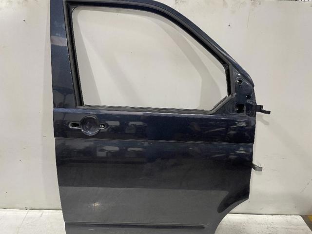 Porta dianteira direita 7E0831056F VAG