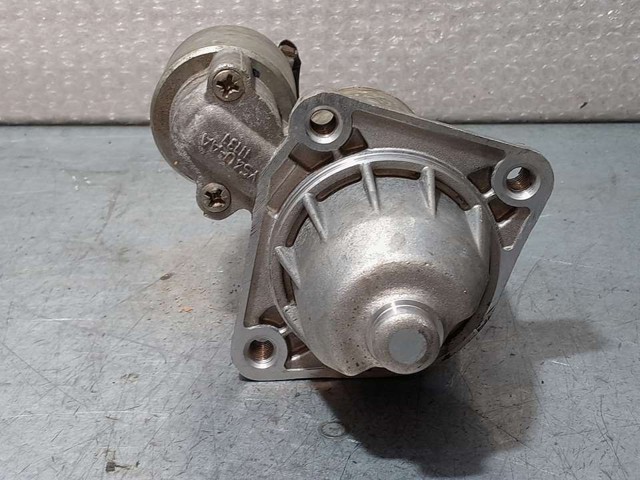 7G9N11000AC Ford