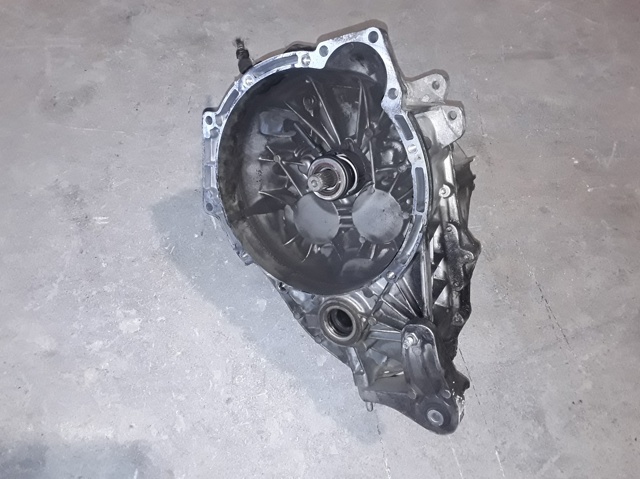 7G9R7002ZF Ford