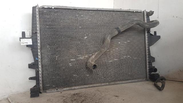 Radiador de esfriamento de motor 7H0121253F VAG