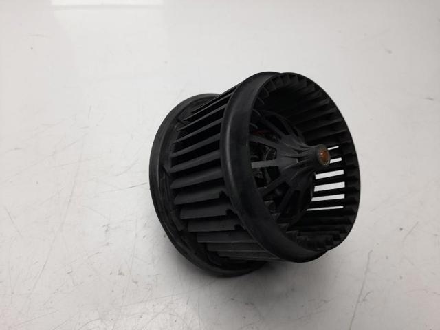 Motor traseiro de ventilador de forno (de aquecedor de salão) 7H0819021 VAG
