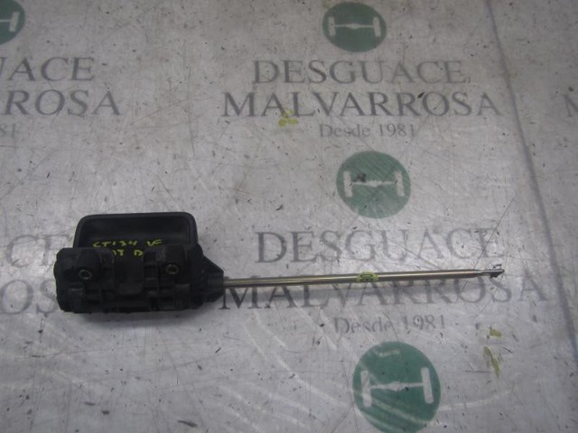 Maçaneta interna direita da porta lateral (deslizante) 7H0843642D9B9 VAG