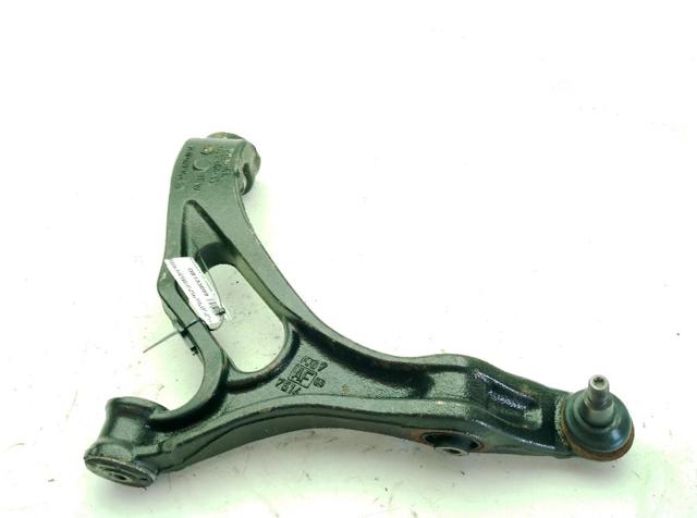 Braço oscilante inferior direito de suspensão dianteira 7L0407152E VAG