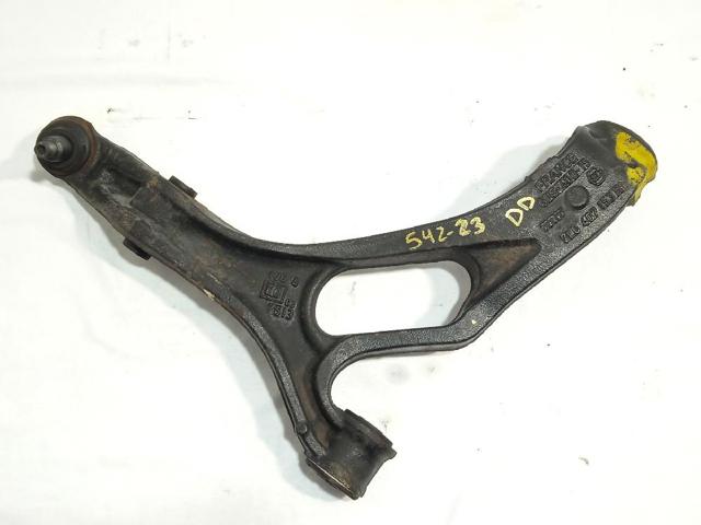 Braço oscilante inferior esquerdo de suspensão dianteira 7L0407153B PORSCHE