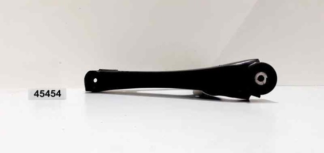 Braço oscilante inferior direito de suspensão traseira 7L0505352 VAG