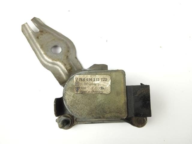 Sensor dianteiro esquerdo do nível de posição de carroçaria 7L0616213 PORSCHE