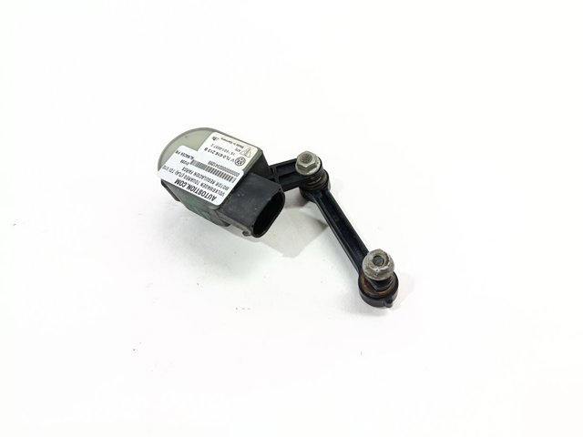 Sensor dianteiro esquerdo do nível de posição de carroçaria 7L0616213B VAG