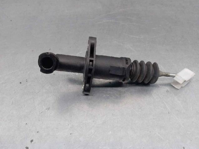Cilindro mestre de embraiagem 7L0721401 VAG