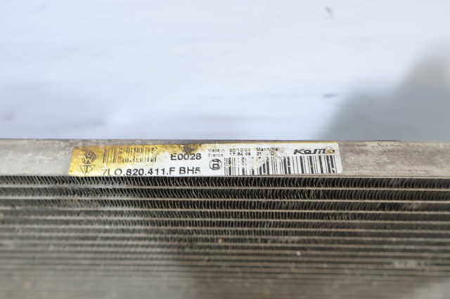 7L0820411F VAG