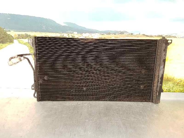 Radiador de aparelho de ar condicionado 7L0820411G VAG