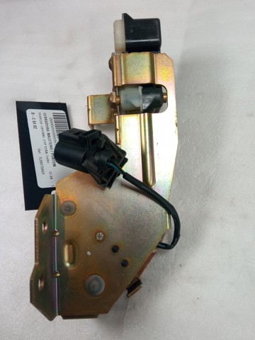 Fecho de vidro de porta-malas (de 3ª/5ª porta traseira (de tampa de alcapão) 7L0827506D PORSCHE