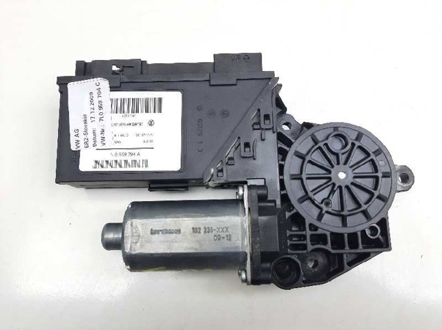 Motor de acionamento de vidro da porta traseira direita 7L0959794A PORSCHE