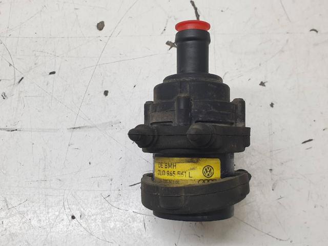 Bomba de água (bomba) de esfriamento, adicional elétrica 7L0965561L VAG