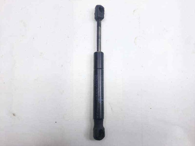 Amortecedor de vidro de porta-malas (de 3ª/5ª porta traseira (de tampa de alcapão) 7L5845587B PORSCHE