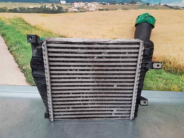 Radiador de intercooler 7L6145803D VAG