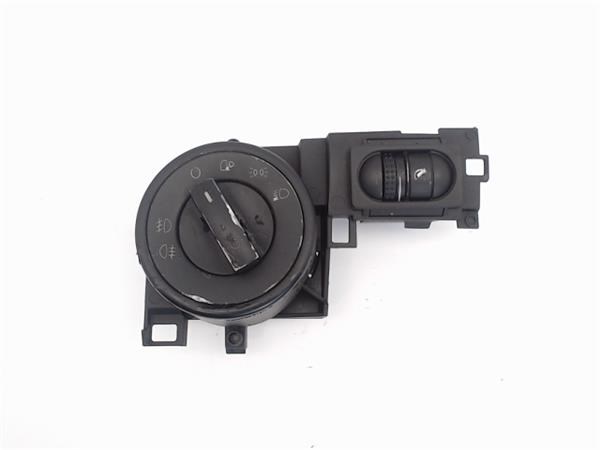 7L6858903T VAG