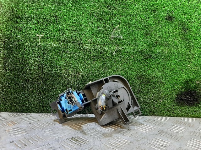 7L6858903T VAG