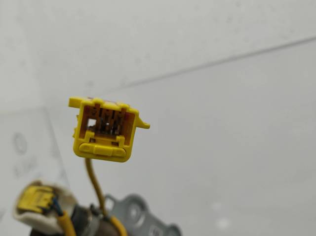 7L6880742E VAG