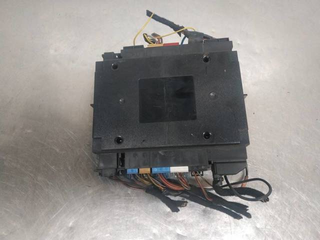 7L6937049M VAG