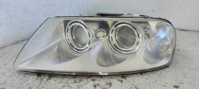 Luz esquerda 7L6941015BK VAG