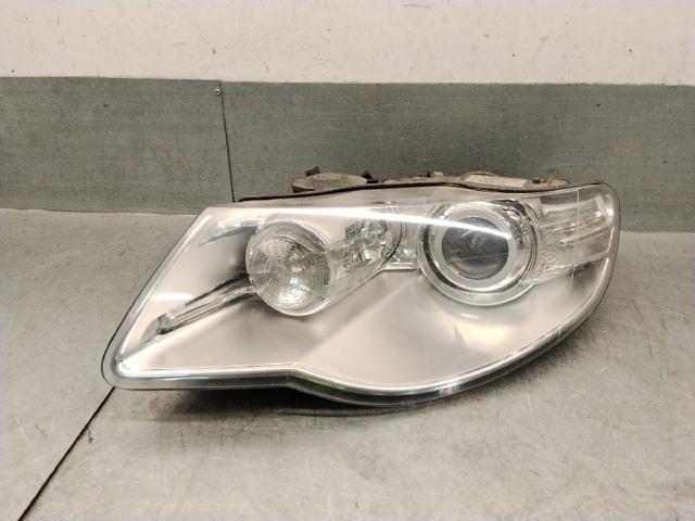 Luz esquerda 7L6941031C VAG