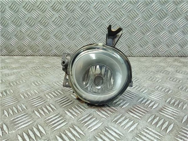 Luzes de nevoeiro esquerdas 7L6941699F VAG