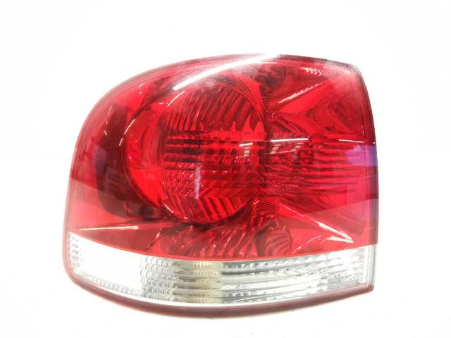 Lanterna traseira esquerda externa 7L6945095P VAG