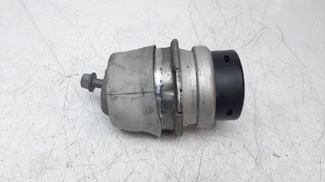 Coxim (suporte) esquerdo/direito de motor 7L8199131F PORSCHE