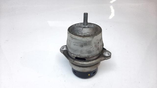Coxim (suporte) esquerdo/direito de motor 7L8199131F PORSCHE