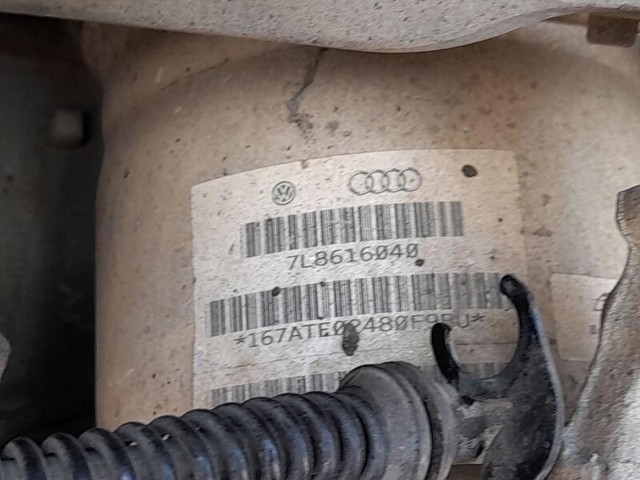 7L8616040 VAG