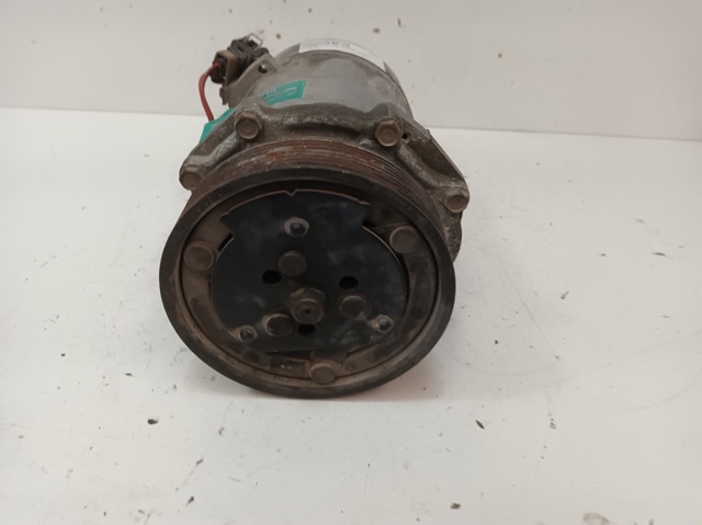 Compressor de aparelho de ar condicionado 7M0820803C FORD