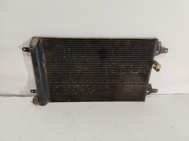 Radiador de aparelho de ar condicionado 7M3820411E VAG