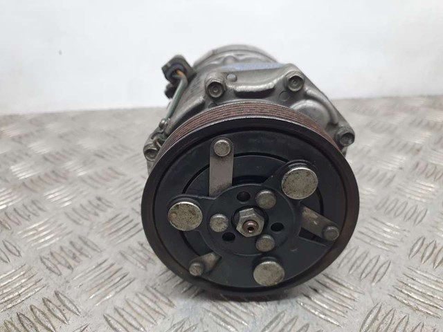 Compressor de aparelho de ar condicionado 7M3820803A FORD