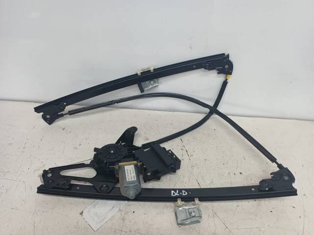 Motor de acionamento de vidro da porta dianteira direita 7M3959802 FORD
