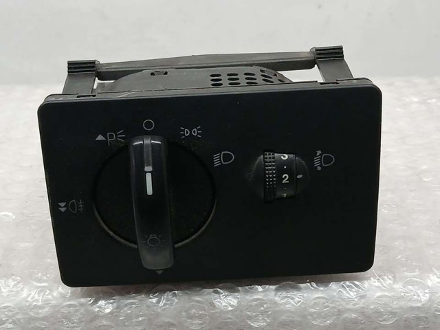 Comutador das luzes no "painel de instrumentos" 7M5T13A024LA FORD