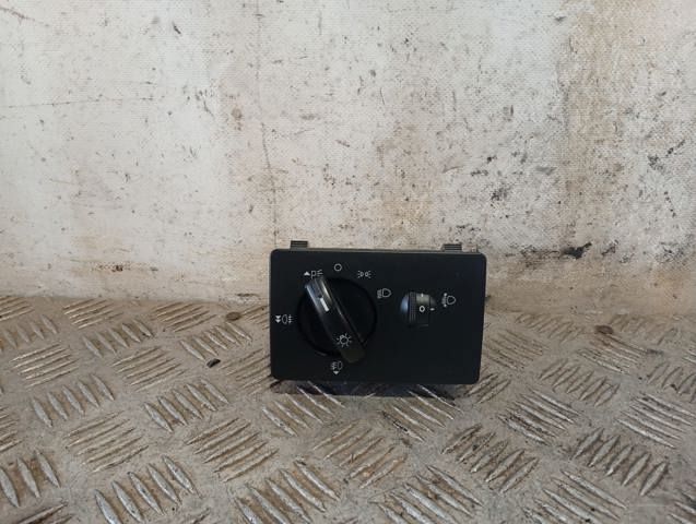 Comutador das luzes no "painel de instrumentos" 7M5T13A024LA FORD