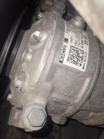 Compressor de aparelho de ar condicionado 7N0816803D VAG