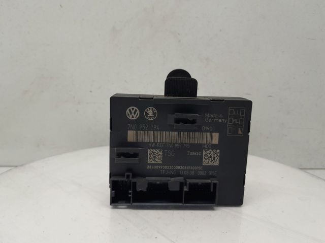 7N0959794 VAG