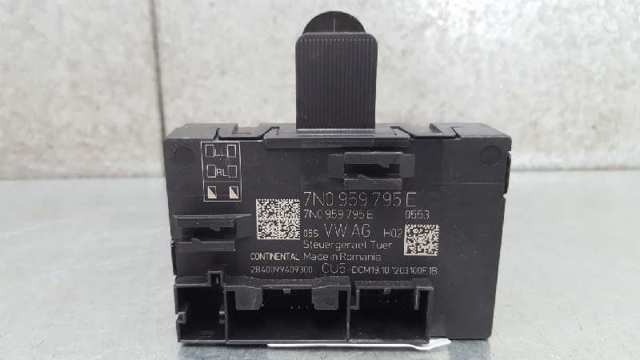 7N0959795E VAG