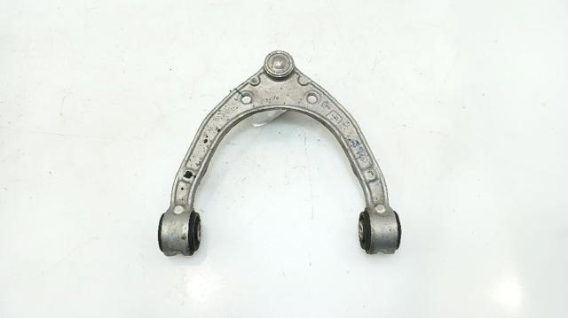 Braço oscilante superior esquerdo/direito de suspensão dianteira 7P0407021 VAG
