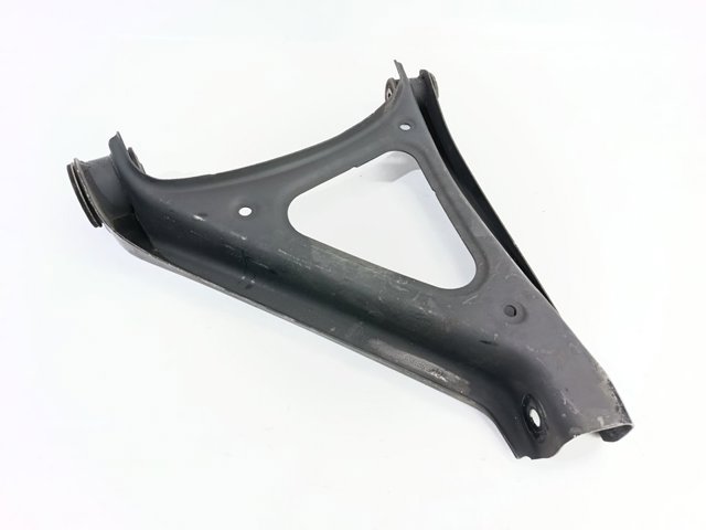 Braço oscilante inferior direito de suspensão traseira 7P0505352D PORSCHE