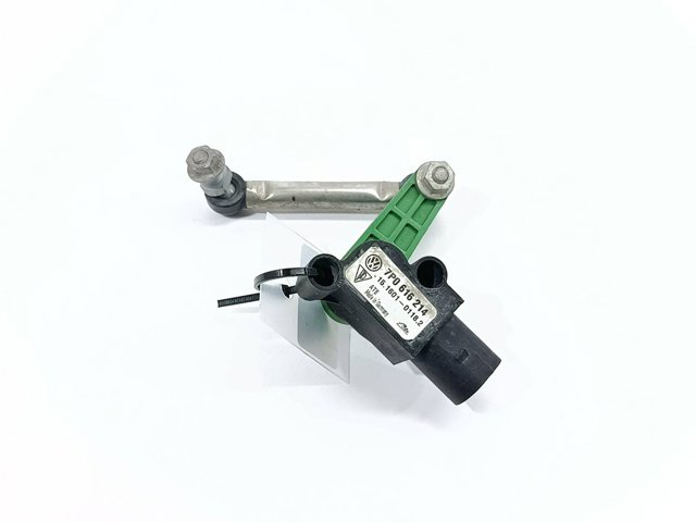 Sensor dianteiro direito do nível de posição de carroçaria 7P0616214 PORSCHE