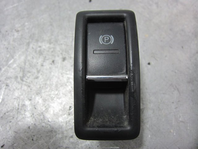 7P5927225 Porsche