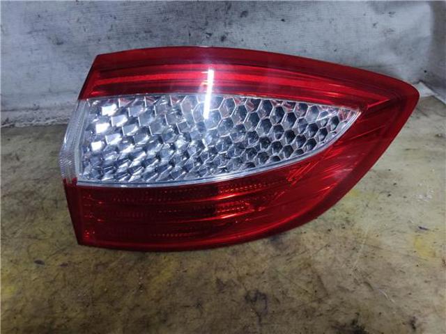Lanterna traseira direita externa 7S7113404B FORD