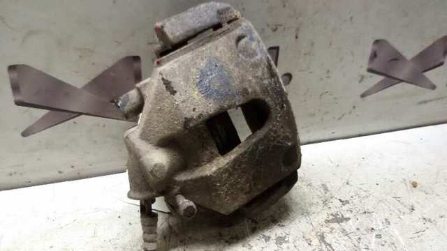 Suporte do freio dianteiro direito 7T162B294AA FORD