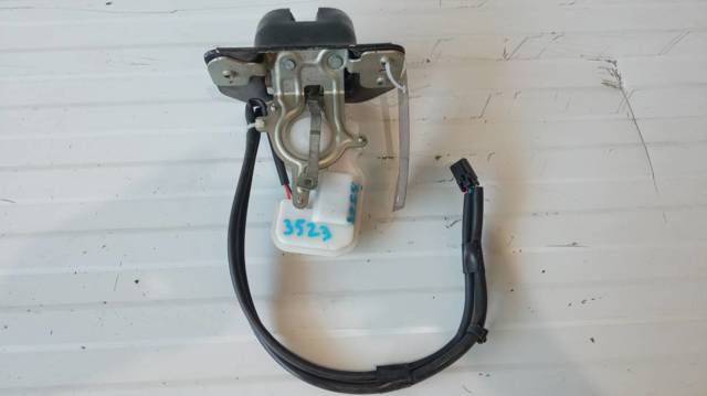 7T4A7843102A Ford