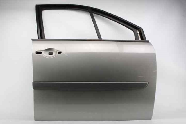 Porta dianteira direita 801002354R RENAULT